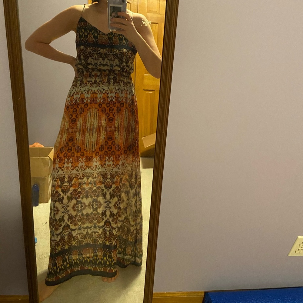 Chiffon Printed V-Neck Maxi Dress